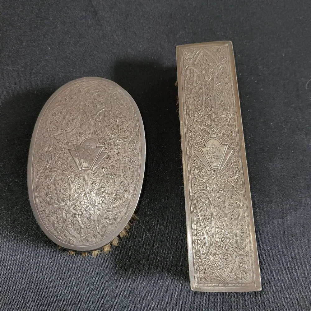 2pc Vintage Silver Hair/Cloth Brushes.